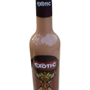 Botella de licor crema de algarrobina Exotic de 500 ml con pisco y chocolate